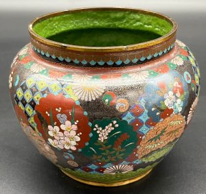 Japanese Closionne Enamel Pot