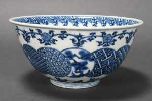 Rare Chinese Kangxi (1661-1722) Blue and White